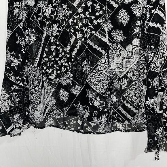 Fashion bug blouse   - Picture 3 of 6